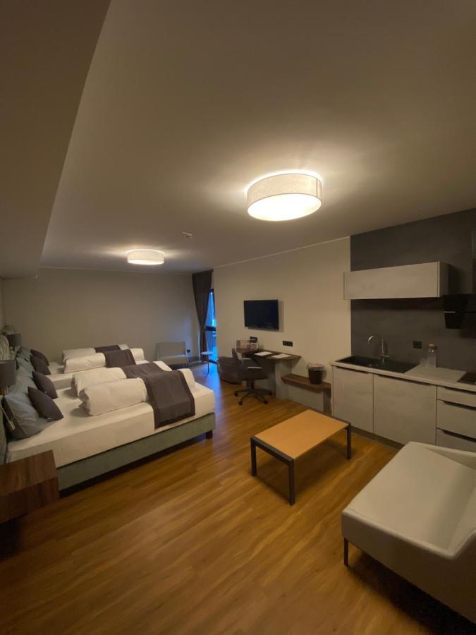 Intergroup Business & Design Hotel Ingolstadt Kosching 外观 照片