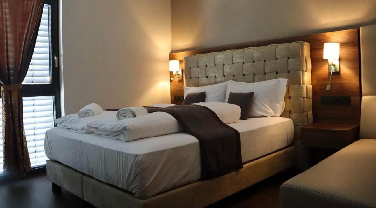 Intergroup Business & Design Hotel Ingolstadt Kosching 外观 照片